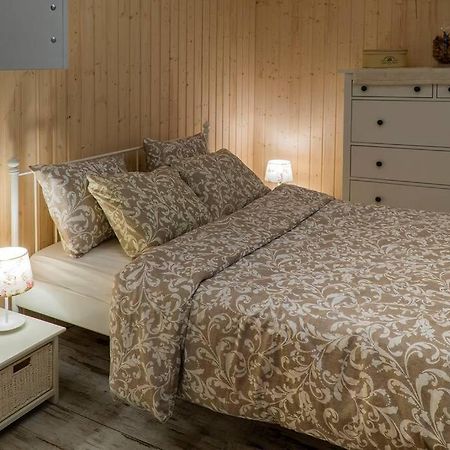 Provensalsky Rodinny Apartman Mandolina ボイニツェ エクステリア 写真